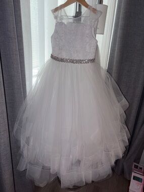 Tip Top Kids White Tulle Lace Flower Girl Dress with Beaded Waistband